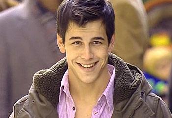 MARIO CASAS